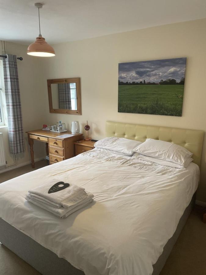 Yaxham Mill Bed and Breakfast Dereham Εξωτερικό φωτογραφία